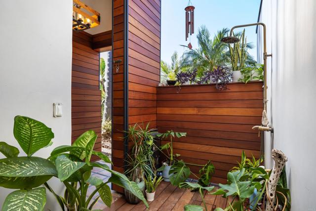 Detail Gallery Image 23 of 25 For 1601 Tucker Ln, Encinitas,  CA 92024 - 4 Beds | 2 Baths