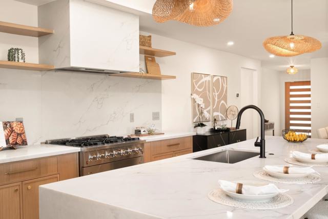 Detail Gallery Image 16 of 57 For 2134 Flying Hills Ln, El Cajon,  CA 92020 - 4 Beds | 3 Baths