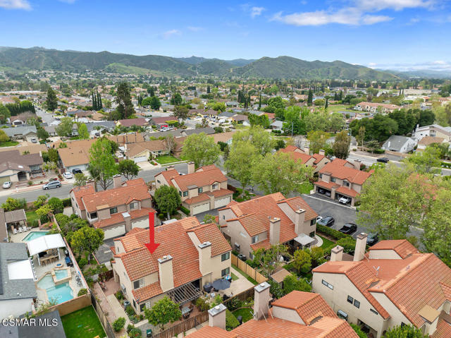 5837 Cochran Street, Simi Valley CA: https://media.crmls.org/mediaz/0f5a9db1-a0bb-4ab9-80cb-19271a37d54d.jpg