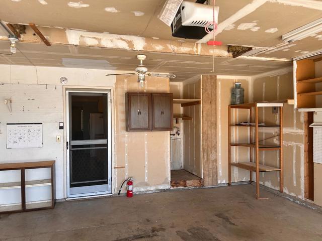 754 Meadowlark Avenue, Los Banos CA: https://media.crmls.org/mediaz/0f5ad509-c0e6-409f-8b81-4aa7bb5e5bd7.jpg