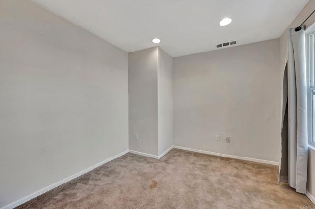 Image 22 of 54 For 2723 Apricot Ct