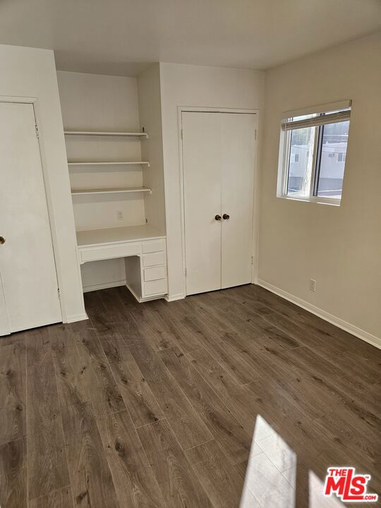 4531 VAN NUYS photo 14