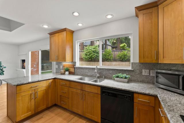140 Virginia Avenue, Belmont CA: https://media.crmls.org/mediaz/0f5d76f8-a12e-4d76-8596-461d9ab67592.jpg