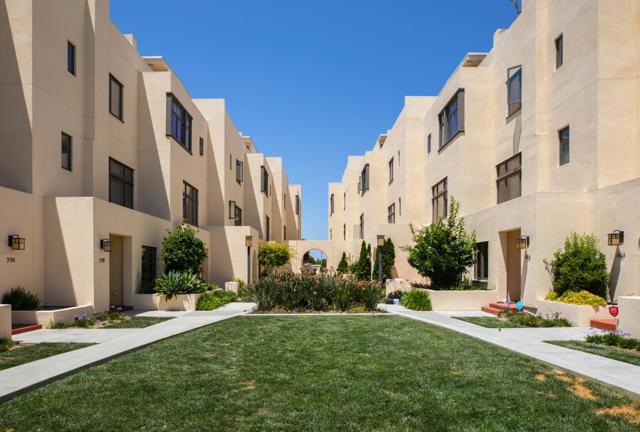 540 Fierro Loop, Campbell CA: https://media.crmls.org/mediaz/0f5e876e-aab8-44ab-b04e-11828cff00d7.jpg
