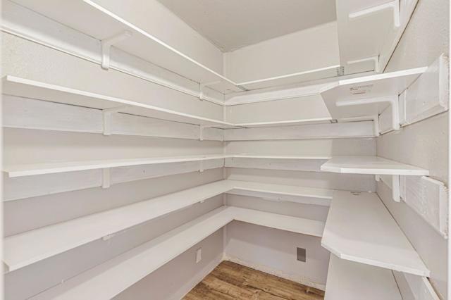 1671 Monticello Drive, Hollister CA: https://media.crmls.org/mediaz/0f5ea448-a663-4380-b46e-ddc1e9453b4b.jpg