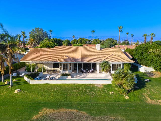 78955 Martinique Drive, Bermuda Dunes CA: https://media.crmls.org/mediaz/0f5ece77-0810-4546-8f74-17dc864e954c.jpg
