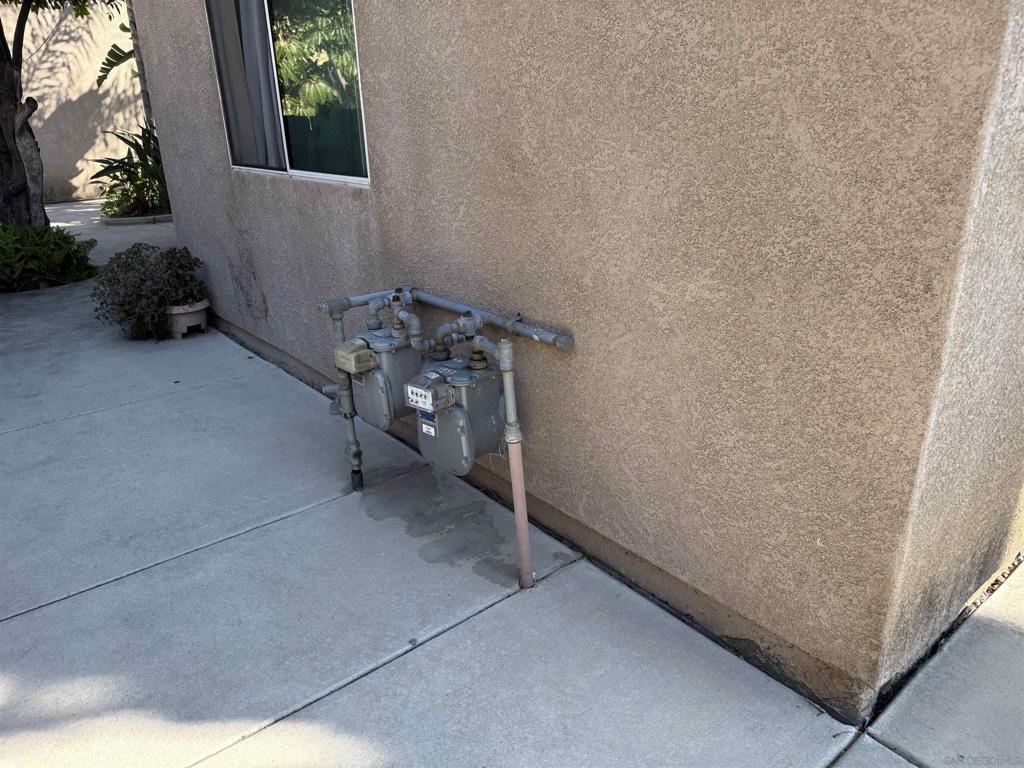 MLS #250045957SD image #2