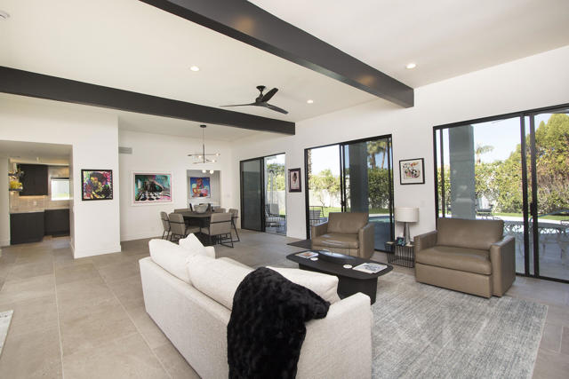 75414 Palm Shadow Drive, Indian Wells CA: https://media.crmls.org/mediaz/0f60a4b2-139a-4df8-b745-16d02355bf4e.jpg