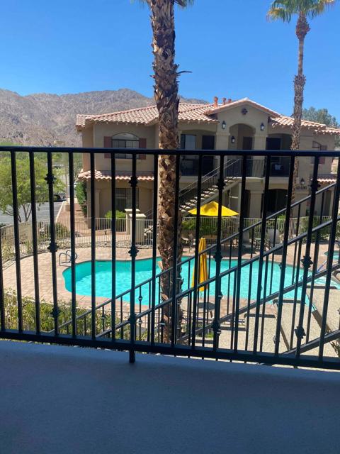 50700 Santa Rosa Plaza, La Quinta CA: https://media.crmls.org/mediaz/0f60c2be-a321-4a3f-a147-6a943e95604c.jpg