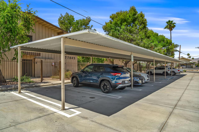 77845 California Drive, Palm Desert CA: https://media.crmls.org/mediaz/0f6120c9-25a0-44a6-b686-34042535ef06.jpg