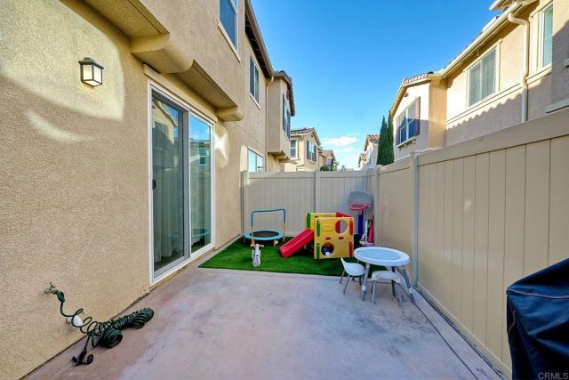 Detail Gallery Image 32 of 35 For 1374 Palo Verde Way, Vista,  CA 92083 - 3 Beds | 2/1 Baths