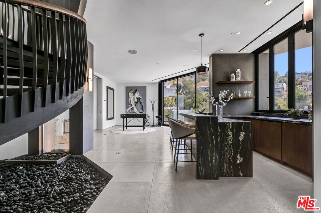 MLS #26858909 image #45