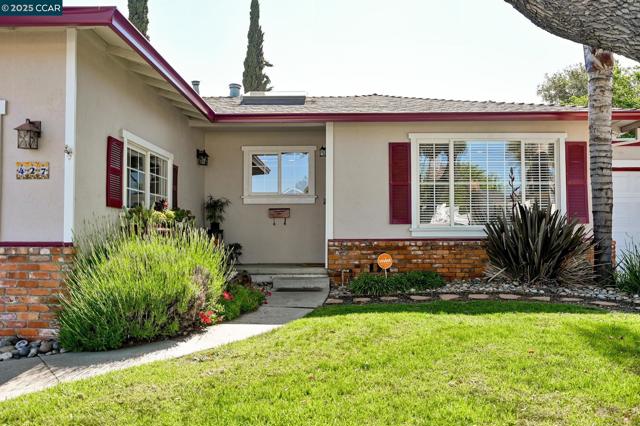 427 Dale Rd, Martinez CA: https://media.crmls.org/mediaz/0f635aba-ad10-4cce-ae6c-00a0dbf48d7a.jpg