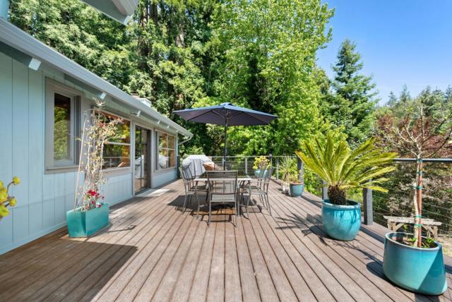 120 Bella Vista Lane, Watsonville CA: https://media.crmls.org/mediaz/0f63b456-1f9f-457b-b850-d2a6668de476.jpg