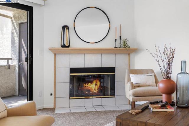 21103 Gary Dr, Hayward CA: https://media.crmls.org/mediaz/0f63e831-5054-4a59-a638-d79fe4a2468a.jpg