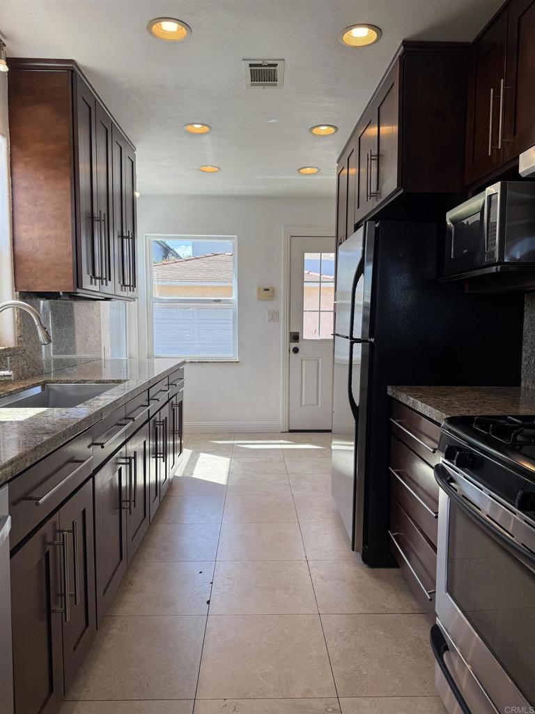 6241 Stewart Street - photo 6