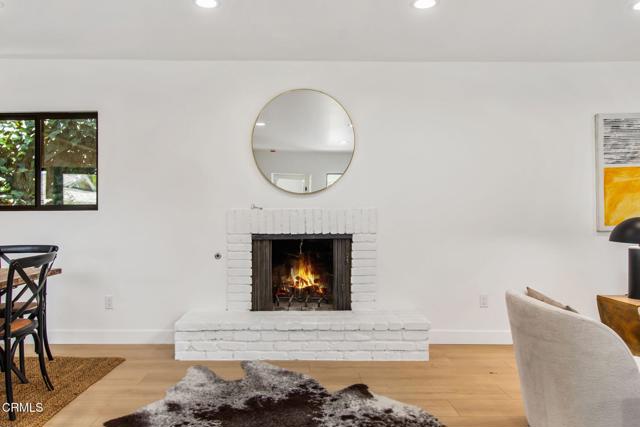 Detail Gallery Image 10 of 51 For 3015 Henrietta Ave, La Crescenta,  CA 91214 - 3 Beds | 3 Baths