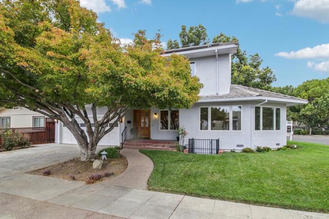 495 Lincoln Avenue, Sunnyvale CA: https://media.crmls.org/mediaz/0f64db8a-4d4c-4515-b2de-cafa28d3e6cf.jpg