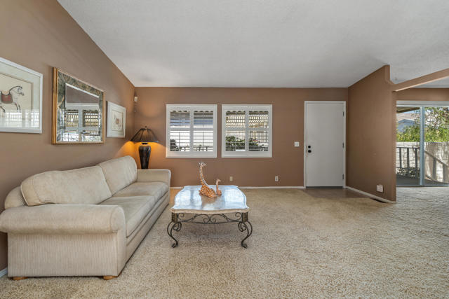 15300 Palm Drive, Desert Hot Springs CA: https://media.crmls.org/mediaz/0f65a129-f15f-4fb5-b112-3ade8fc8c4be.jpg