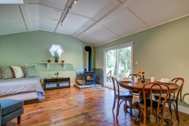 5090 La Honda Road,  CA: https://media.crmls.org/mediaz/0f661245-7ba2-4430-965e-b664a72fde9b.jpg