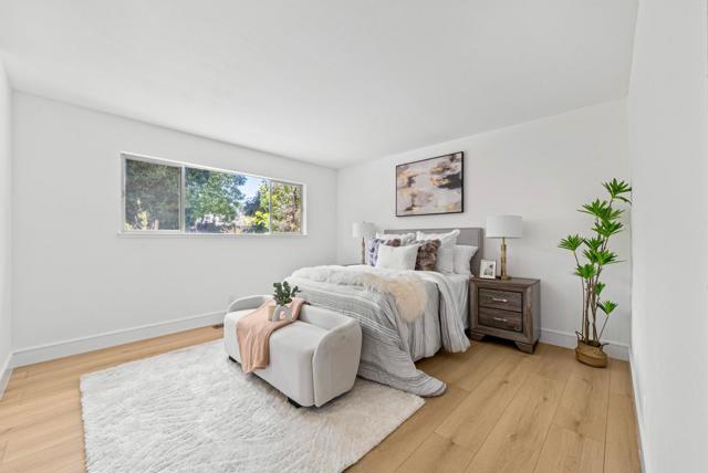 12099 Natoma Court, Saratoga CA: https://media.crmls.org/mediaz/0f669d35-5eca-4941-9386-72fc636e496c.jpg