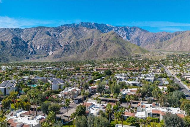 453 E Via Escuela #522, Palm Springs, CA 92262
