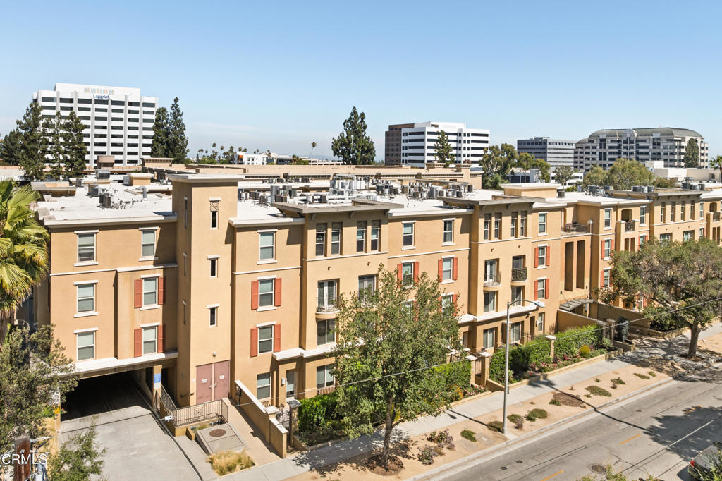 128 N Oak Knoll Avenue #311