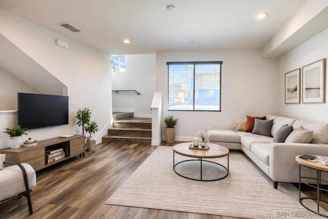 Image 28 of 32 For 1420 Pacific Beach Drive