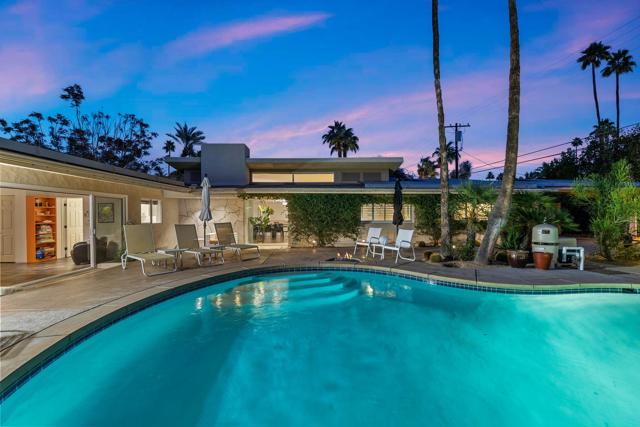 1223 E San Lorenzo Road, Palm Springs CA: https://media.crmls.org/mediaz/0f69d462-fcbc-44f4-bd1b-2a2ff5b61bf5.jpg