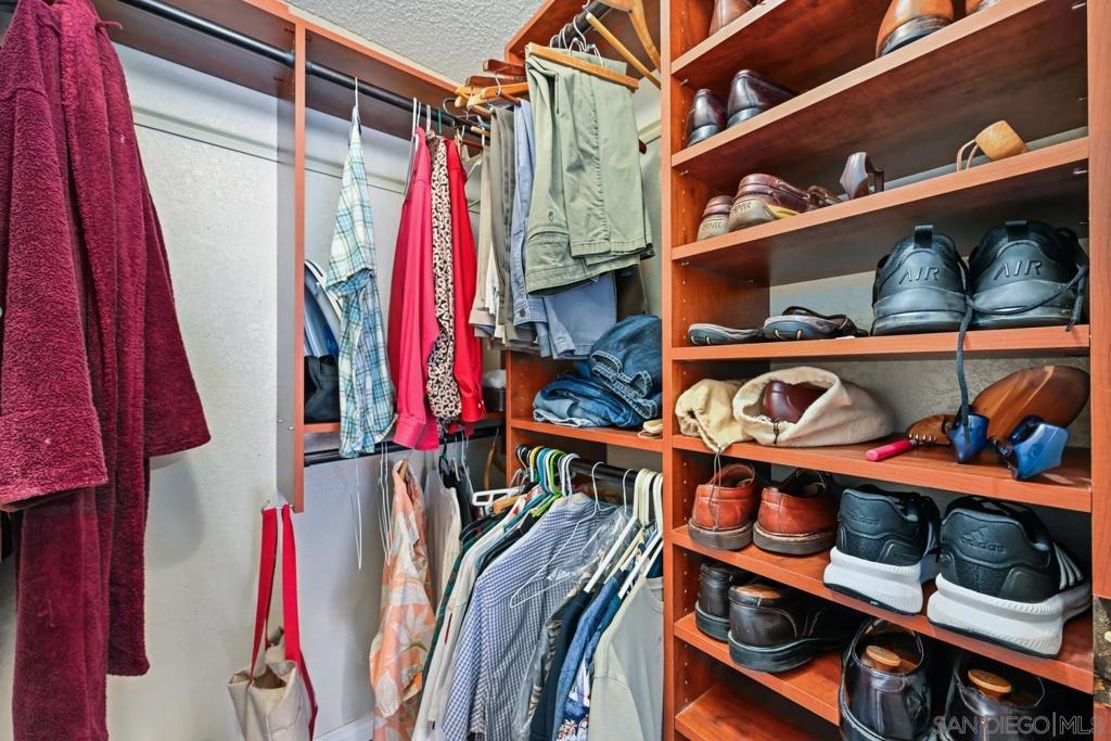 5605 Friars Rd. - photo 13