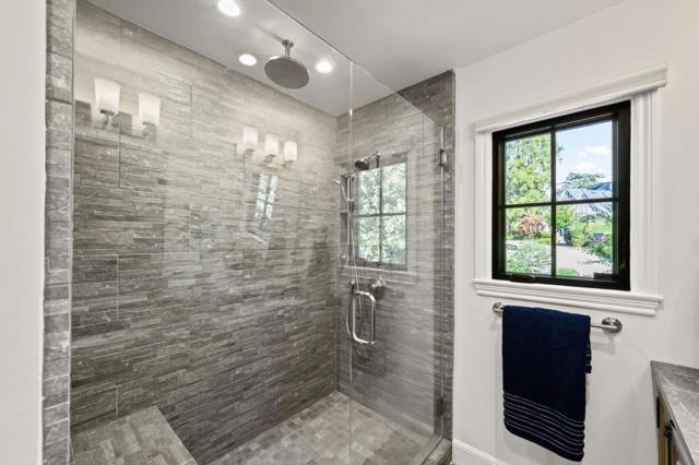 670 Edgewood Road, San Mateo CA: https://media.crmls.org/mediaz/0f69e609-c3b7-490e-a04d-ee96a84ba6ef.jpg