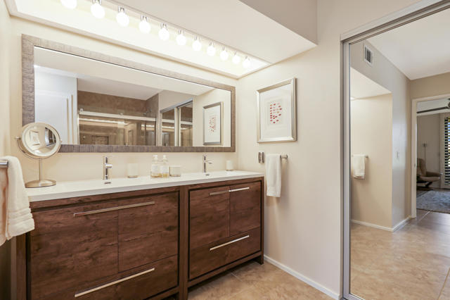 35 La Ronda Drive, Rancho Mirage, CA 92270