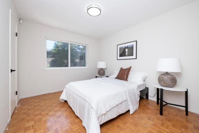 2721 Comstock Circle, Belmont CA: https://media.crmls.org/mediaz/0f6a348e-b085-4151-9c68-83340886f0d5.jpg