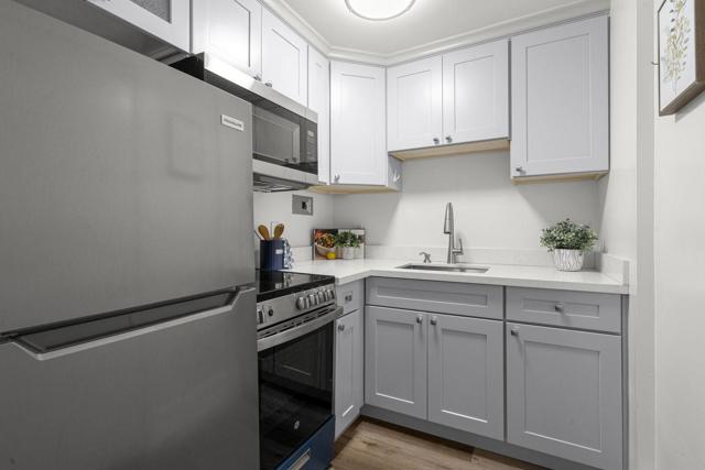 Image 42 of 47 For 1163 Palamos Avenue