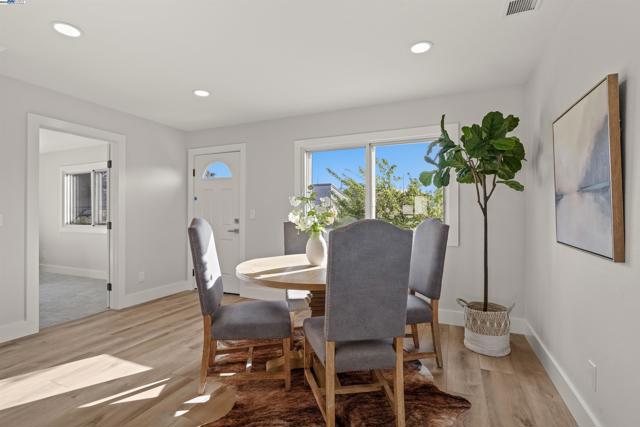 625 3rd Ave, San Bruno CA: https://media.crmls.org/mediaz/0f6ad884-33ba-4042-92d7-b281c08e741a.jpg