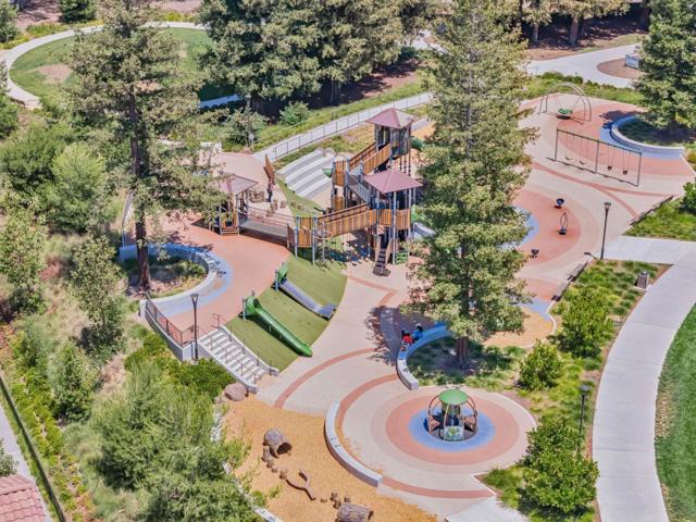 1040 Darwin Terrace, Sunnyvale CA: https://media.crmls.org/mediaz/0f6b0456-2237-48ae-9ec6-7d4d016b3ca1.jpg
