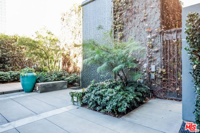 849 S Broadway, Los Angeles CA: https://media.crmls.org/mediaz/0f6b4805-e15c-452f-b204-17abb9e618ec.jpg