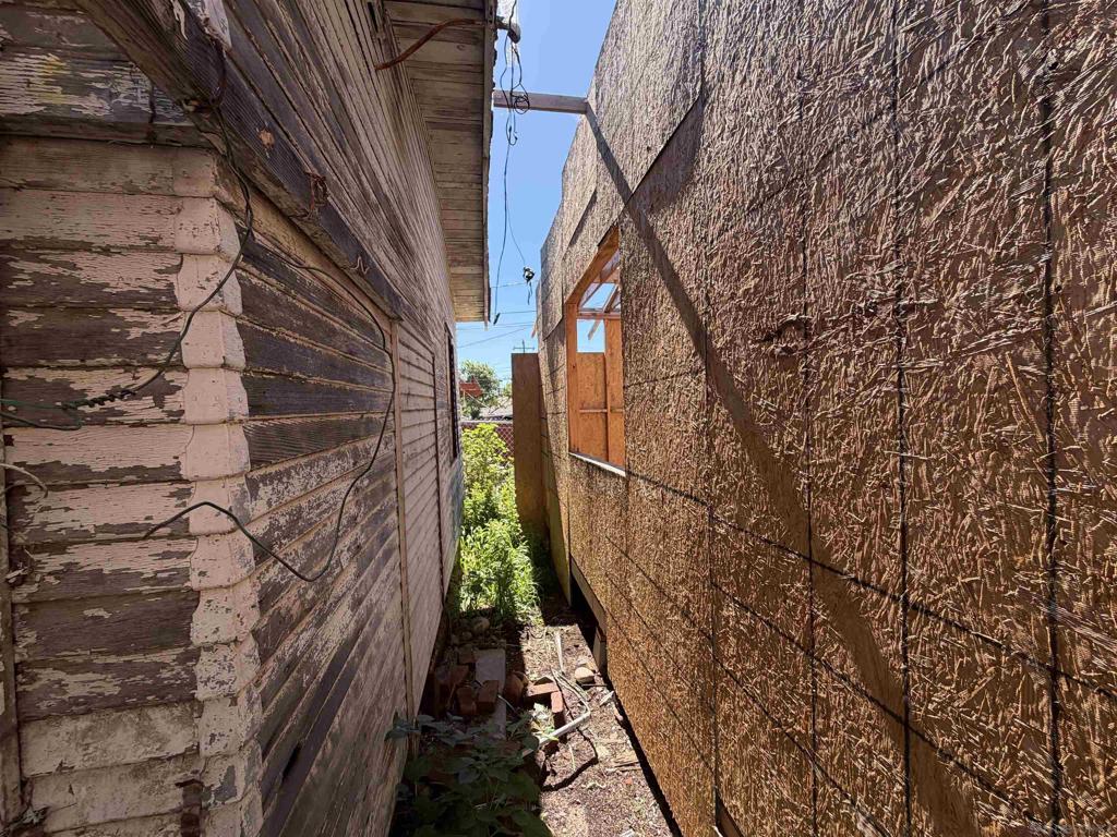 3616 46th St - photo 9