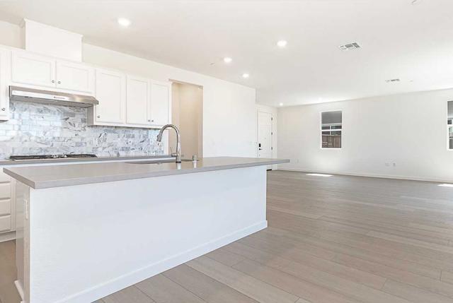 3088 Benetti Street, Lathrop CA: https://media.crmls.org/mediaz/0f6ca890-8273-4bfa-8d84-db41c6e0de89.jpg