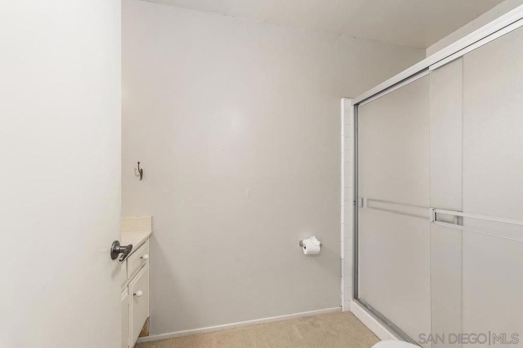 10575 Canyon Lake Dr - photo 16