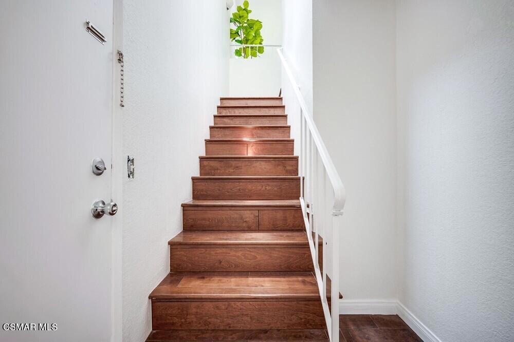 MLS #225003595 img 4