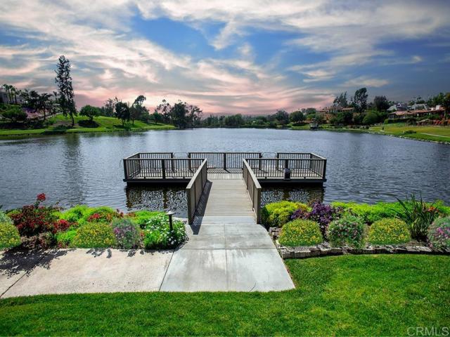 Detail Gallery Image 27 of 33 For 17487 Calle Mayor, Rancho Santa Fe,  CA 92067 - 6 Beds | 5/1 Baths