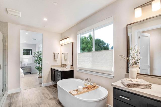 100 Waterstone Court, Napa CA: https://media.crmls.org/mediaz/0f6fcd39-a099-4fc5-8d0f-3be85728cd47.jpg