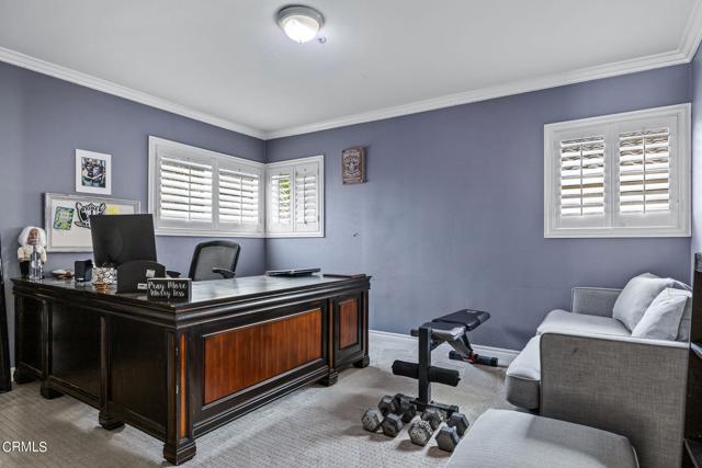 2561 Upper Bay Drive, Oxnard CA: https://media.crmls.org/mediaz/0f70db26-e3db-4eb2-bbd3-a5f3d3c9fa24.jpg