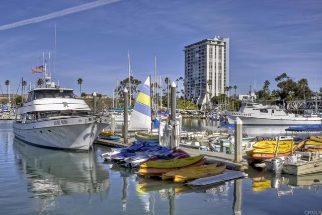 Detail Gallery Image 11 of 31 For 364 Compass Rd., Oceanside,  CA 92054 - 3 Beds | 2/1 Baths