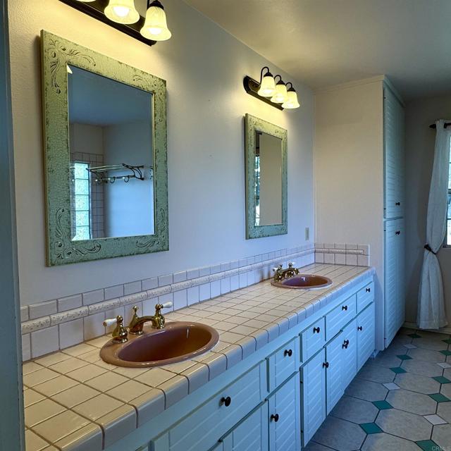 Detail Gallery Image 43 of 75 For 2848 Los Alisos, Fallbrook,  CA 92028 - 5 Beds | 3 Baths