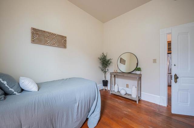 332 Capitol Street, Salinas CA: https://media.crmls.org/mediaz/0f738219-0cbe-4e84-9a8a-9367d927e59a.jpg