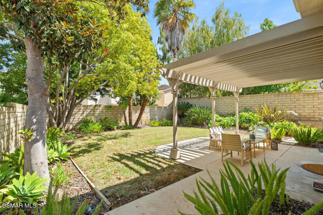 668 Camino De La Luz, Newbury Park CA: https://media.crmls.org/mediaz/0f73bb82-a7fd-40fd-92a2-6af3f5e3f0c0.jpg