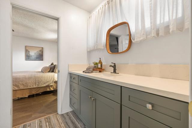 3774 Maywood Court, San Bernardino CA: https://media.crmls.org/mediaz/0f73dbd5-e540-48fb-a81f-c0b24b348b94.jpg