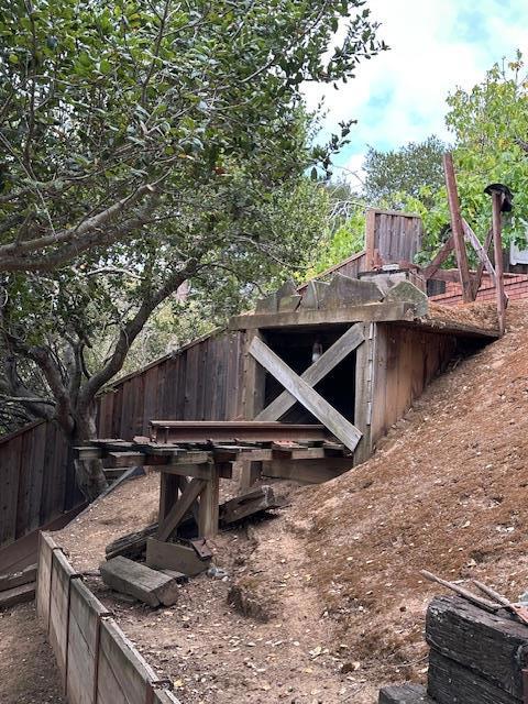 241 42nd Avenue, San Mateo CA: https://media.crmls.org/mediaz/0f74609d-f330-4521-8fb2-8d90725ded99.jpg